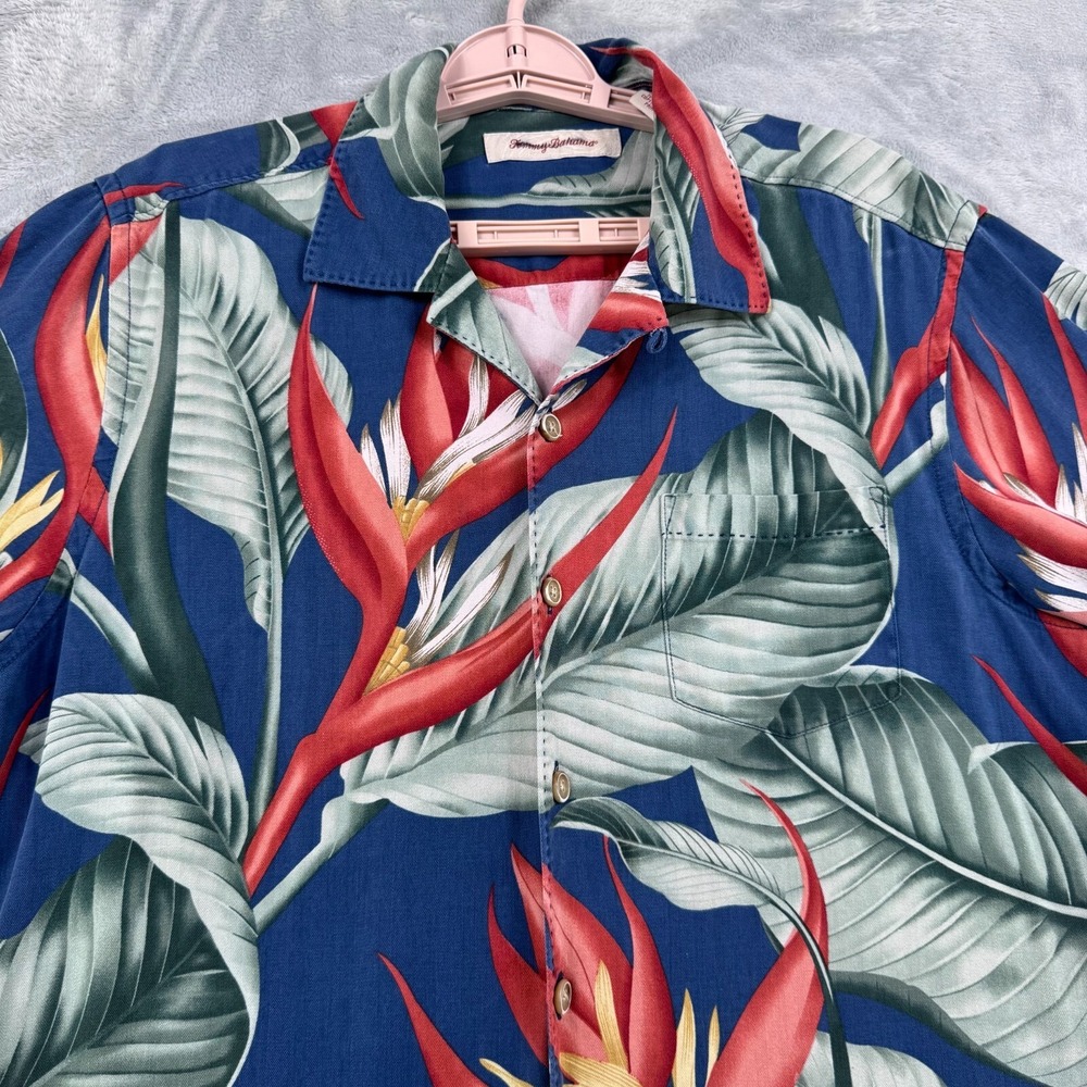 Tommy Bahama Shirt Mens Medium Blue Tropical Floral Short Sleeve Button Up Silk